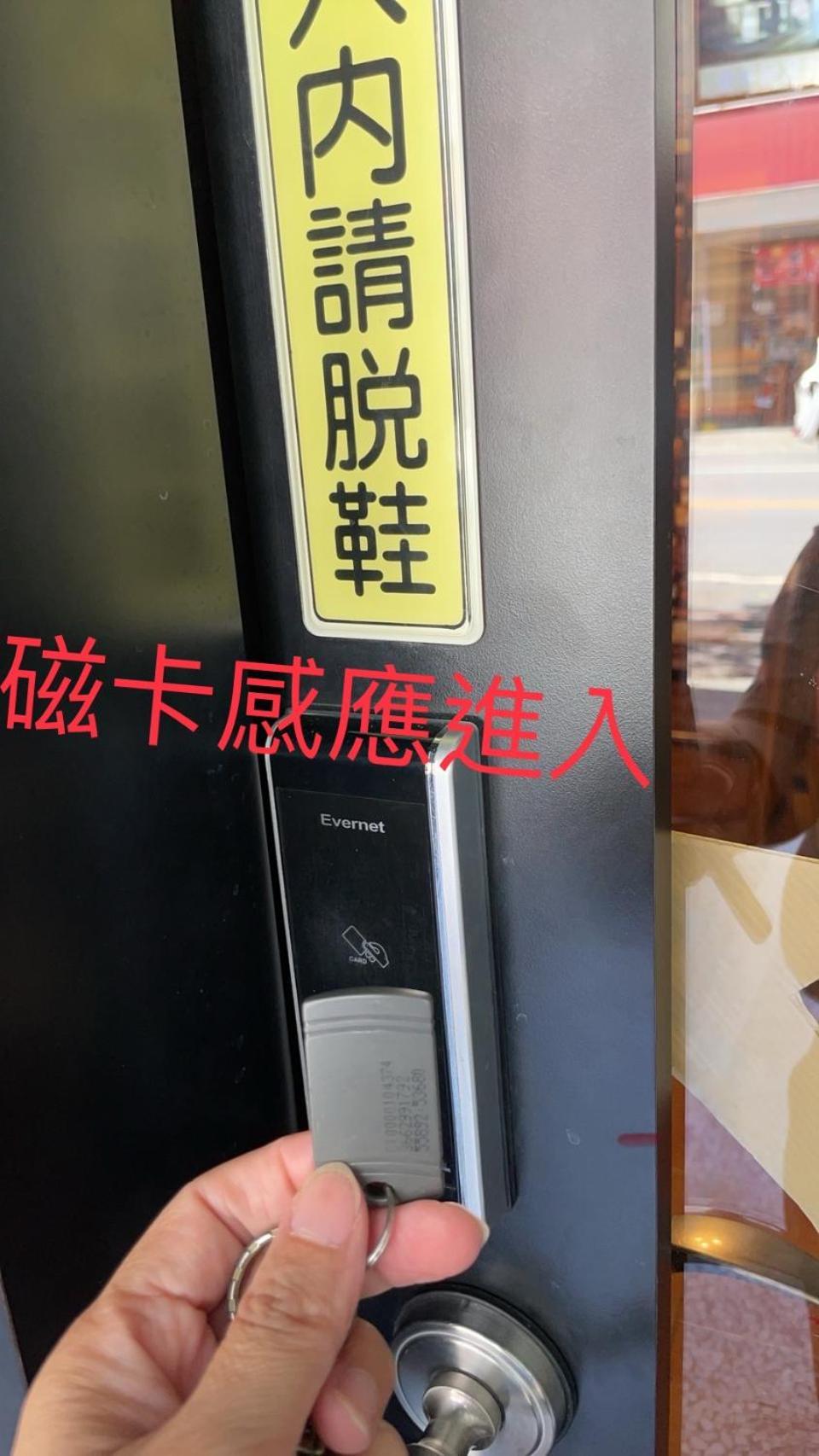 小小鋼琴家民宿&近夜市文創美食街 Città di Hualien Esterno foto